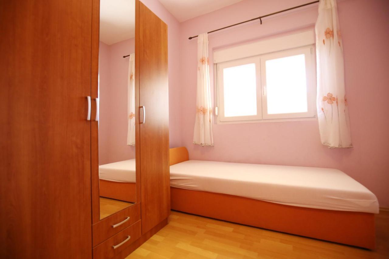Apartmani Buca Биоград-на-Мору Экстерьер фото